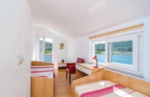 Two-Bedroom Holiday Home In Opuzen - Foto 21