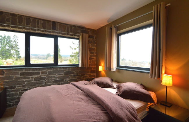 A Stylish Villa in a Green Setting, With a Fully Equipped Wellness Center - Foto 14