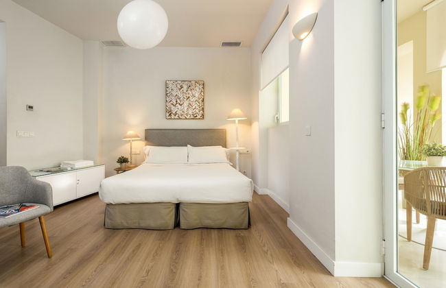 Suites Sevilla Plaza Apartamentos - Foto 8