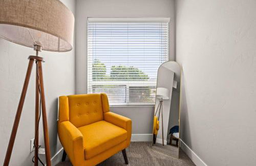 Stylish Apartment Close to Attractions - Foto 35