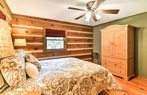 Black Mountain Cabin with Screened Porch and Views! - Foto 12