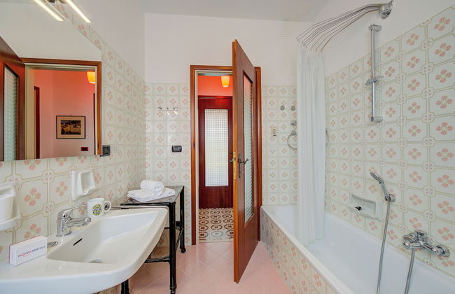 Casa Pepe -private Terrace 100m Near Lake - Foto 18