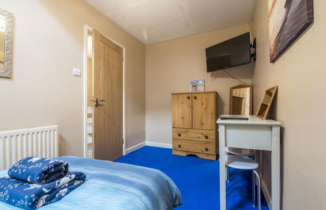 Harry s - 2 Bedroom Holiday Home - Tenby - Foto 16