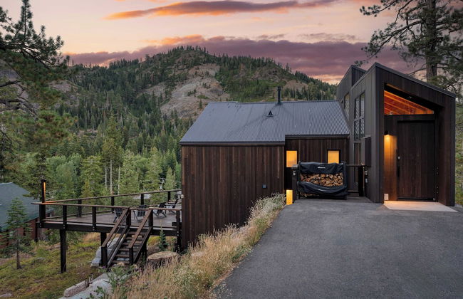 Trapper by Avantstay A+ Interior Design w/ Sauna - Photo 42