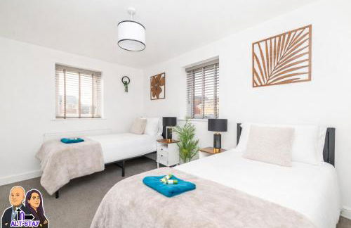 Elizabeth by Alt-Stay - 2 Bed En-Suite House - Parking, WiFi & King Bed - Contractors & Relocations - Weekly & Monthly Rates - Foto 7