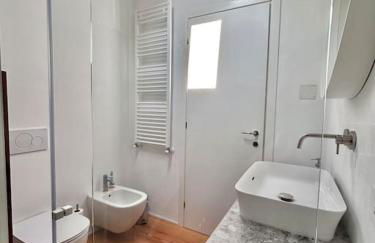 Appartamento di design con posto auto. - Foto 12