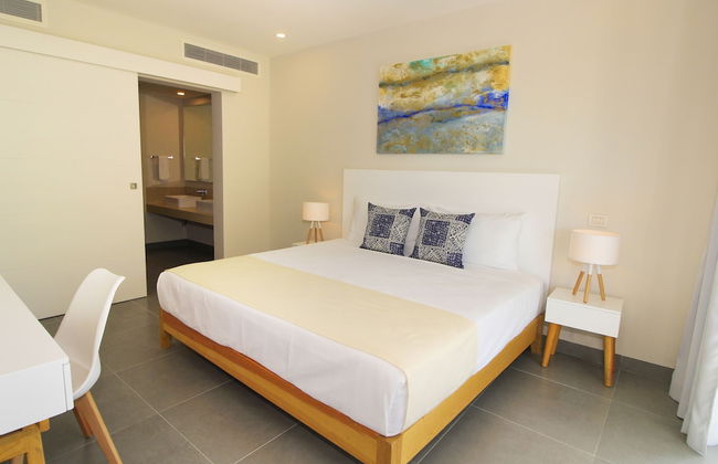 Nick Price Apartments by Spot Rentals - Photo 3