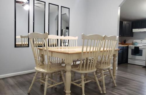 Private Duplex Near BWI Easy Access to I95 - Foto 26