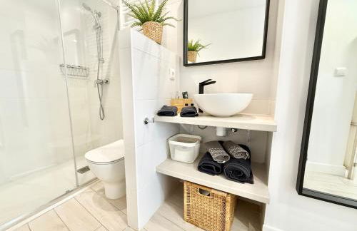 Castro Holidays - Apto D Céntrico Terraza con Garaje Gratis - Photo 46