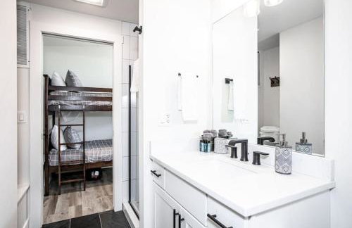 Mountain View Chalet at The Quarry - Sleeps 6! - Foto 22