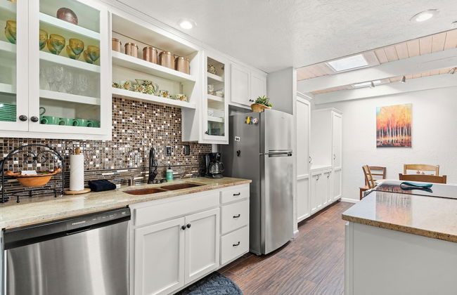 Fort Marcy Hotel Suites by All Seasons Resort Lodging - Foto 53