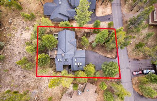 Spacious retreat 4BR AC, SHARC, Hot Tub, Games, Grill, Pets, Fireplace - Foto 15