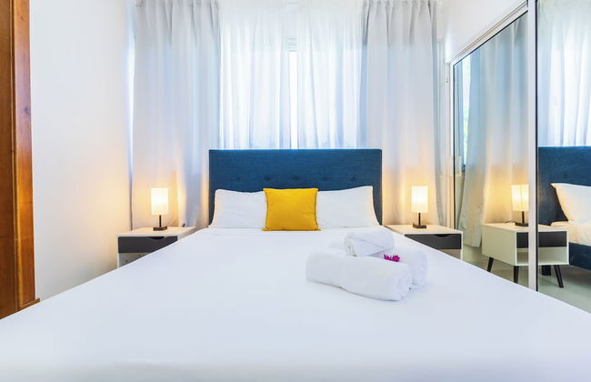 3-BR Villa with Pool & Rooftop Jacuzzi - Foto 8