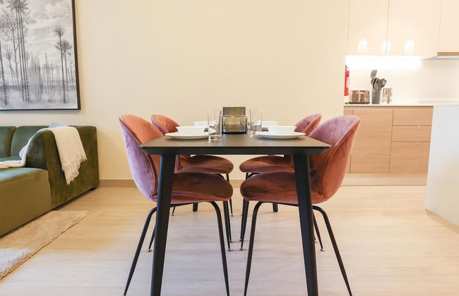 Elite LUX Holiday Homes - Enchanting 1BR Apt Games Pool Gym Access in Arjan Dubai - Photo 6