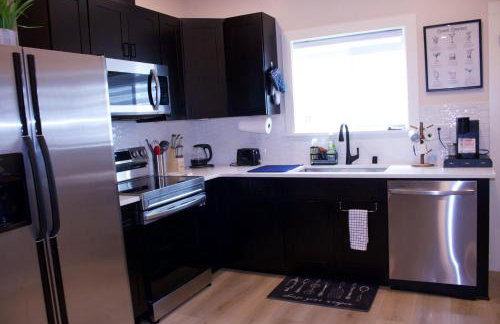 Modern New Build Home 5 min from downtown - Foto 10