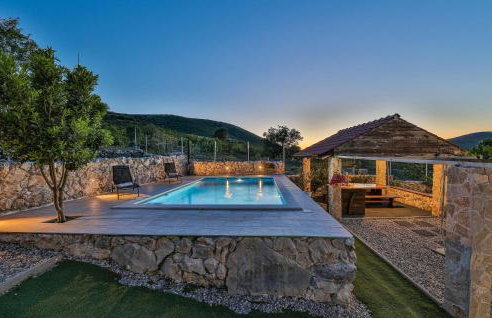 Nice Home In Trolokve - Foto 9