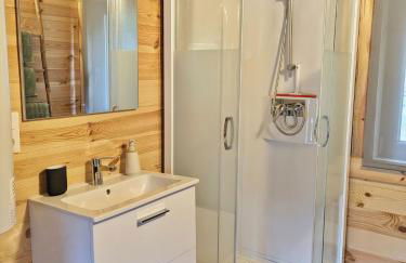 Chalet 25 Le Vicoin, Camping de Coupeau, 4 personnes - Photo 6
