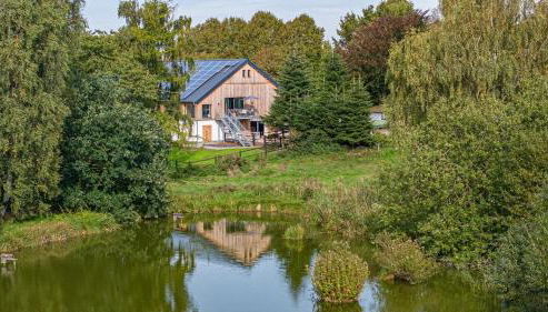 Traditional Architecture Meets Modern Design - Foto 4