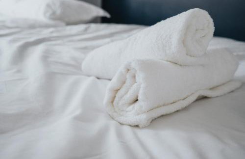 Comfy 3BR Home - Pool Table - Games - Sleeps 8 - Foto 26