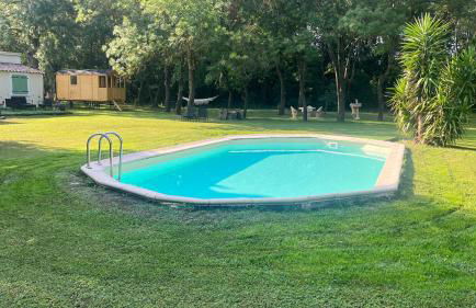 Aux portes de la Camargue studio balneo sauna et piscine - Foto 1