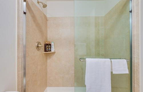 Suburban Comfort in Bowie! Apartment with Patio - Foto 22