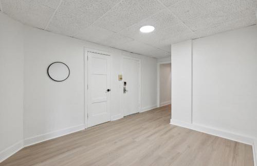 East 419I Modern Suite I Pool I Gym - Foto 9