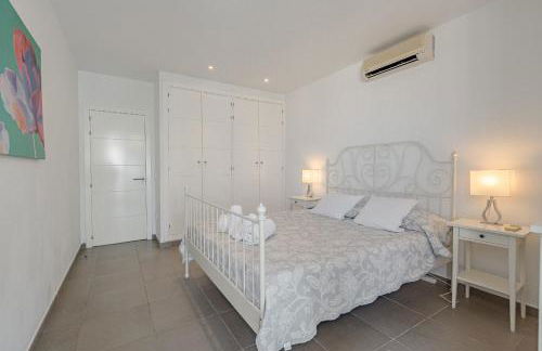 Villa Caterina, Luxury Villa with Heated Pool Ocean View in Adeje, Tenerife - Foto 31