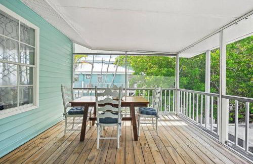 Isla Living, 3 Bed, Canal, Pool - Foto 20