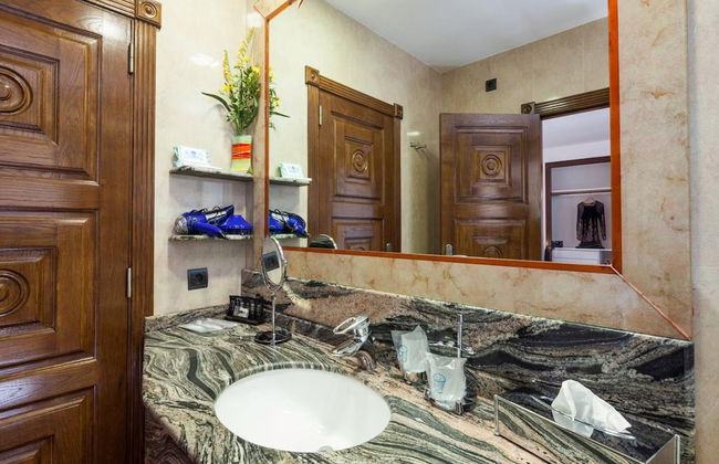 Unique Villa With Outdoor hot tub - Photo 31