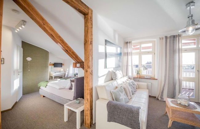 Apartment Pond View Comfortable Vacation Home - Foto 2