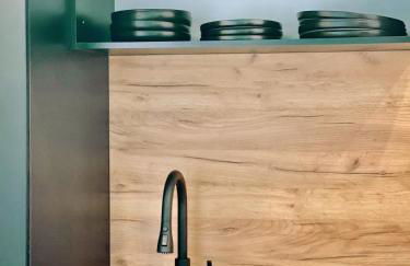 371living, Altbau-Charme am Kaßberg, Perfekt für Workation, Urlaub oder Kurztrip, Entdecke Chemnitz, Moderne Küche, Waschmaschine, Smart TV, Schnelles WLAN, Bequemes Bett - Foto 15