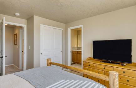 Old Mill Getaway by Avantstay Private Backyard w/ Hot Tub - Foto 56