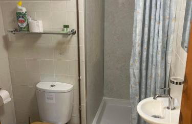 Thames Cottage, Old Mill Farm, Cotswold Water Park - Foto 8