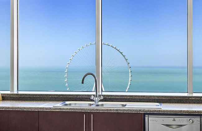 Blue Beach Tower - Photo 39