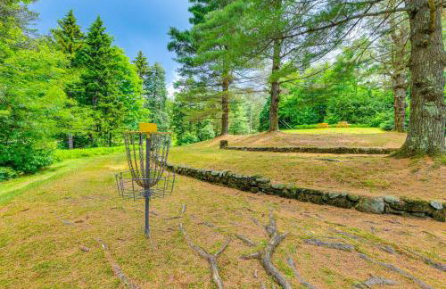 Pet-Friendly Home with Deck 4 Mi to Jay Peak Resort - Foto 40