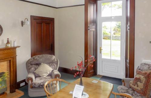 Gladstone Cottage - Photo 7