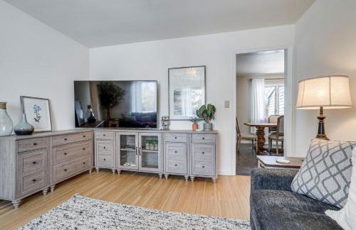 Family Fun on Lake Bemidji! Spacious Home with Yard - Foto 10