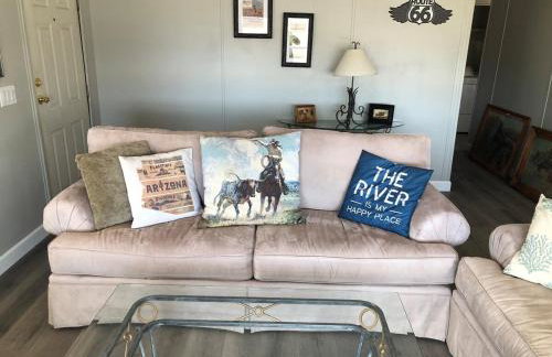 Gorgeous Sunset and Desert Views in Topock - Foto 52