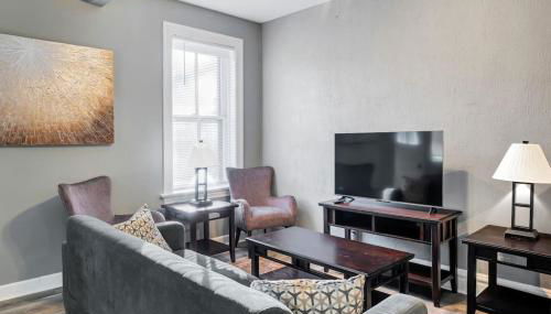 Beautiful Rehabbed Unit in Shaw Community - 4226b - Foto 5