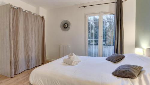 Le Petit Nid - Apt Lumineux en Hypercentre - Foto 2