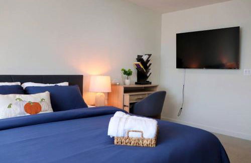 Entire Stunning Townhouse 3br/2.5ba w Parking - Foto 20