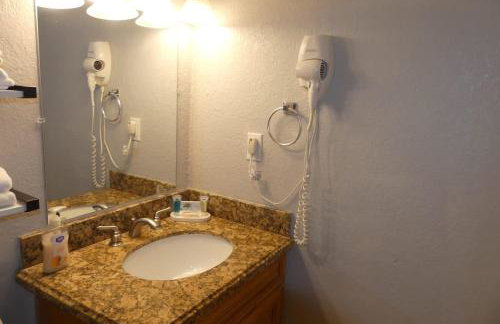 Beautiful 2-Bedroom Condo Near Universal and other Orlando Attractions, King Bed & Wi-Fi - Foto 47