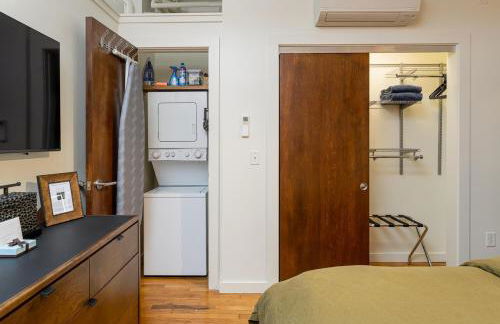 Bright Downtown Asheville Apt with Balcony, Walk Everywhere - Foto 25