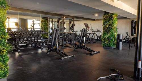 Sleek Loft 15 Min from NYC with Manhattan View - Foto 3