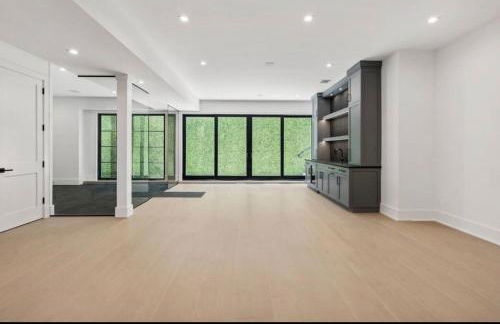 East Hamptons Modern 8 Bedroom New Construction - Foto 6