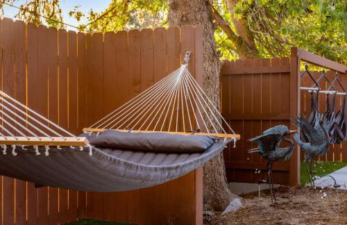 Mid Summer Night's Dream w Hot Tub Theater Game Room - Foto 39