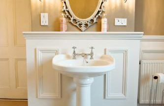 Burton Court - Foto 109