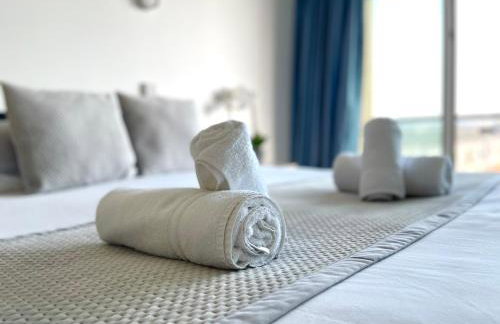 Quay & Sea View Spacious Modern Secure Parking - Photo 8