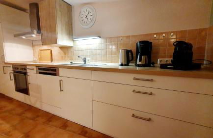 Ferienwohnung, Frühstück gegenüber,Parkplatz kostenlos zentrale ruhige Lage im Innenhof - Foto 22