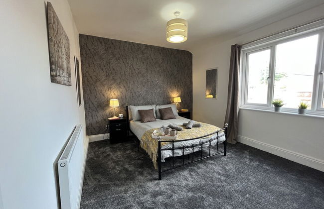Modernised Central Wigan Townhouse Sleeps up to 6 - Foto 15